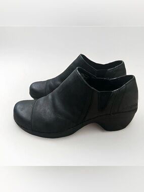 Patagonia Better Clog Shoes Slip-On Grain Black Leather Womens US 7.5 Comfort